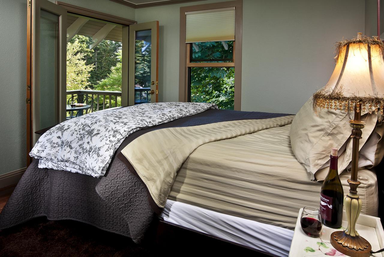 Old Parkdale Inn Bed And Breakfast Hood River Exteriör bild